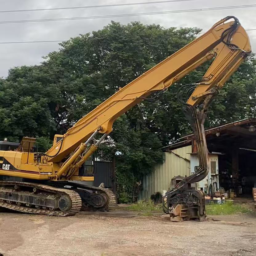 CAT330 Heavy Duty Piling Arm Excavator for Deep Foundation Projects Customized